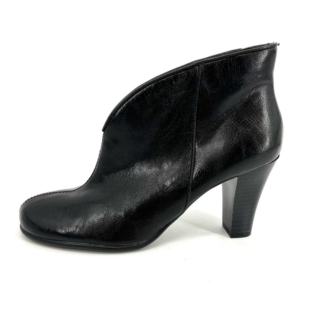 Aerosoles A2 Gravity Black Leather Pull-On booties‎ Heel Ankle Boots (7M)